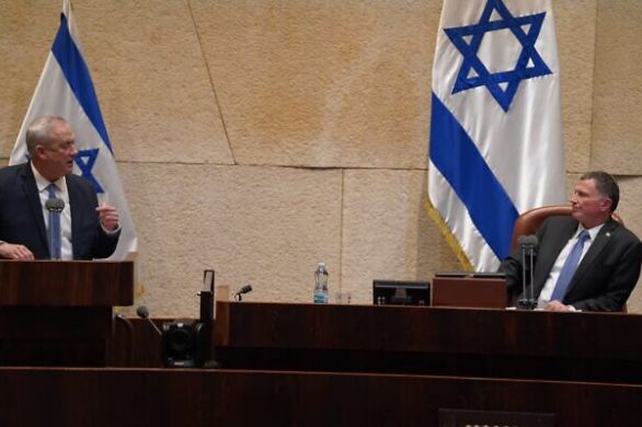 Bleu Blanc se disloque après la candidature de Benny Gantz à la Knesset