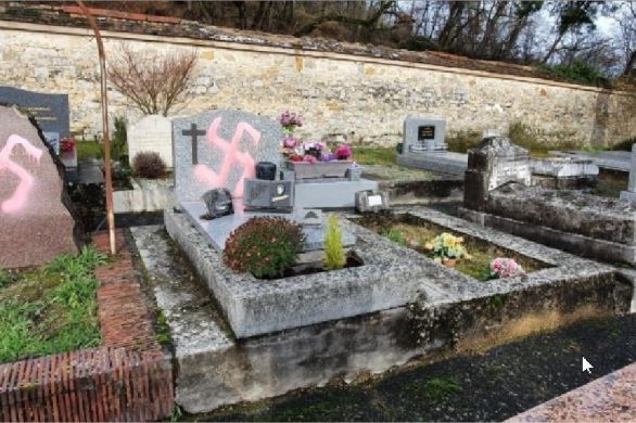 Le parquet de Fontainebleau ouvre une enquête après la découverte de croix gammées sur 67 tombes