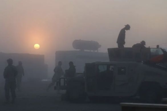 10 roquettes visent une base en Irak abritant des soldats américains