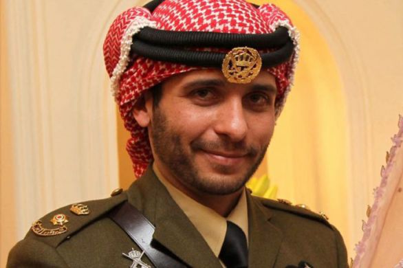 Le prince Hamza signe une lettre déclarant son soutien au roi Abdallah II de Jordanie