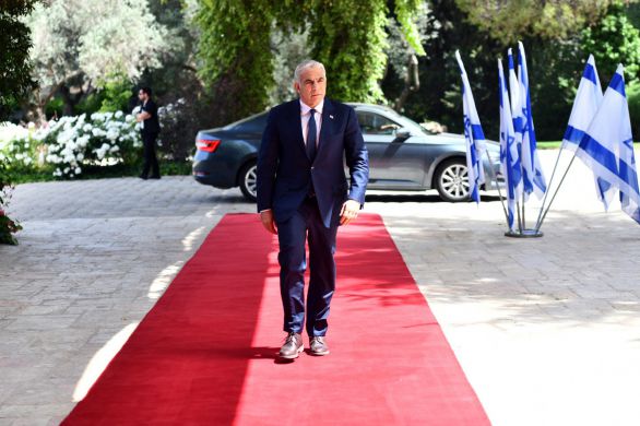 Yaïr Lapid et Naftali Bennett espèrent former un gouvernement d'ici une semaine