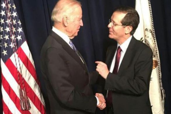 Joe Biden félicite Isaac Herzog pour son élection