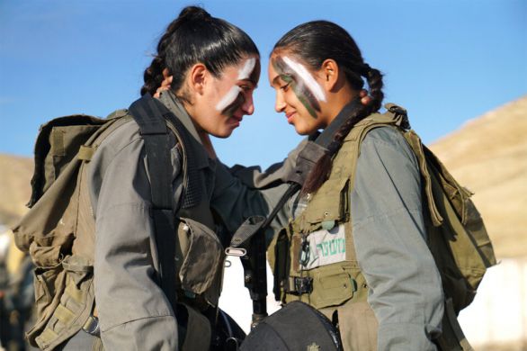 Un nombre record de recrues féminines protégera bientôt les frontières d'Israël