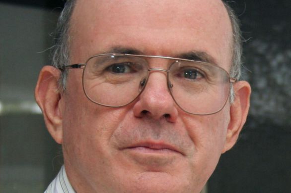 Un professeur israélien élu président de l'organisation européenne pour la recherche nucléaire