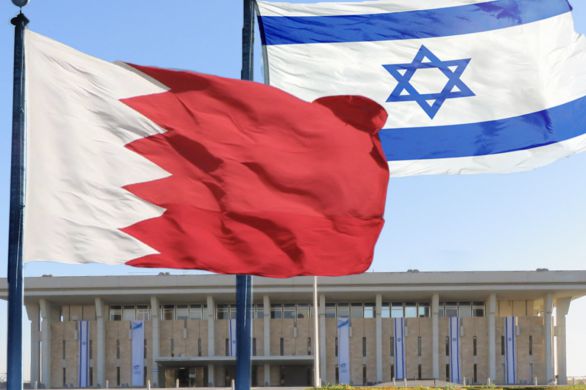 Le 1er vol direct du Bahreïn a atterri en Israël