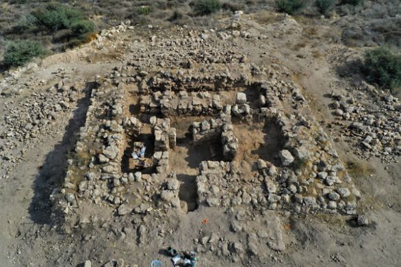 La découverte d'une structure fortifiée est une "preuve" de l'histoire de Hannouka selon les archéologues