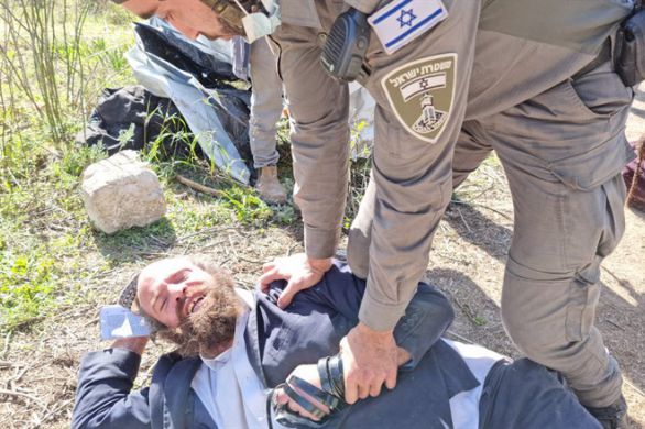 Affrontements entre policiers et étudiants de la yeshiva de Homesh en Judée-Samarie
