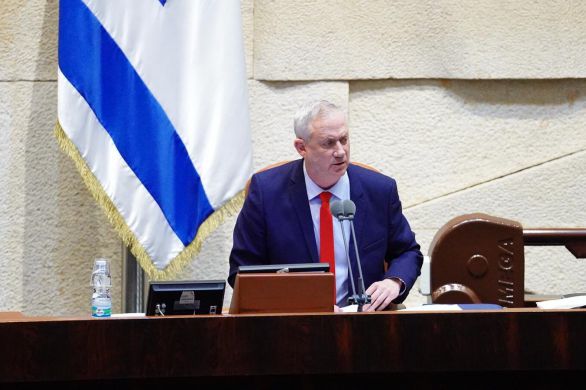 Benny Gantz quitterait son poste de président de la Knesset seulement quand le gouvernement aura prêté serment